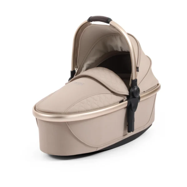 egg 3 carrycot feather