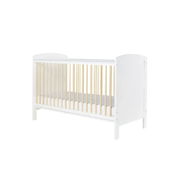 ickle bubba coleby classic cot bed scandi white