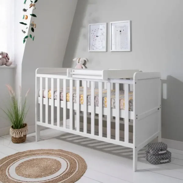 Tutti Bambini Rio Cot Bed Bundle Including Cot Top Changer - White